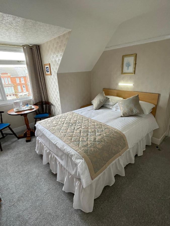 Oyo Queens Hotel, Skegness Εξωτερικό φωτογραφία