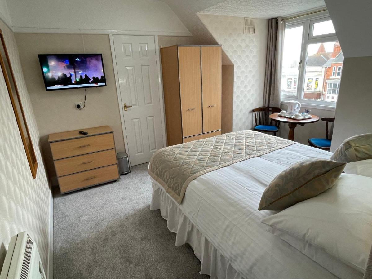 Oyo Queens Hotel, Skegness Εξωτερικό φωτογραφία