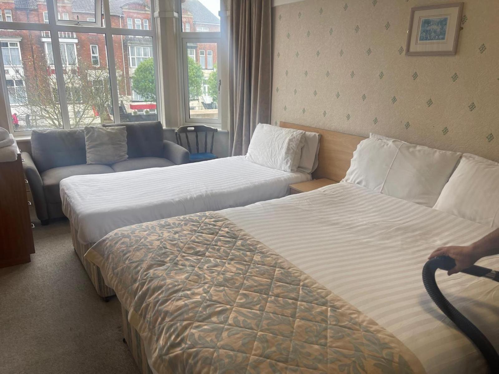 Oyo Queens Hotel, Skegness Εξωτερικό φωτογραφία